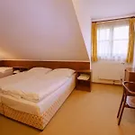 Otel Floret Prŭhonice