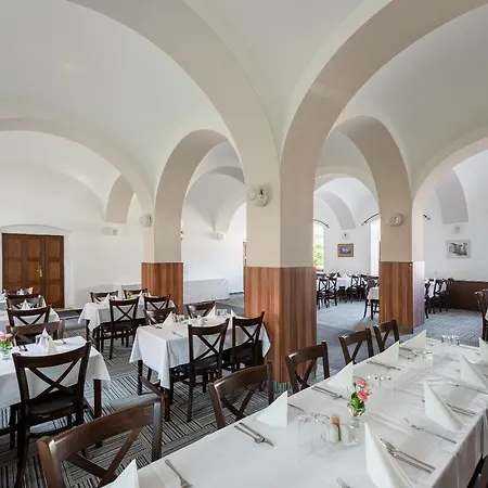 Hotel Floret 3*
