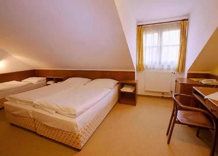 Hotel Floret Průhonice